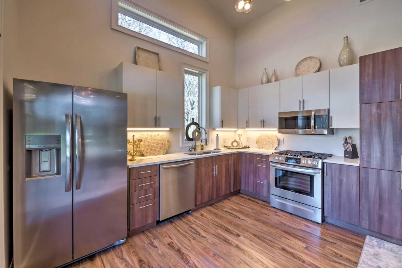 Upscale And Quiet Paducah Retreat On 15 Acres! Villa Екстериор снимка